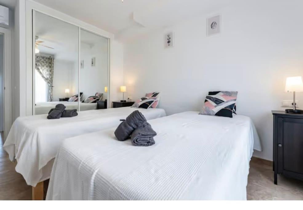 Apartamento Magnificas Vistas Al Mar Benalmádena Exterior foto